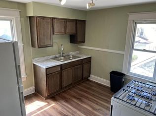 8 Rocket St, Rochester, NY 14609