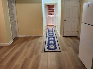 6335 Shirey Ln, Centreville, VA 20121