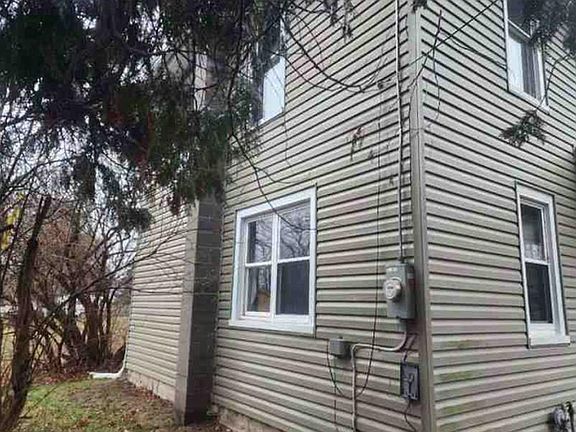 3rd image of 4495 Church St