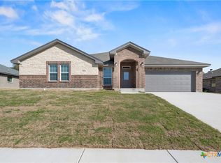 1504 Justice Dr, Copperas Cove, TX 76522