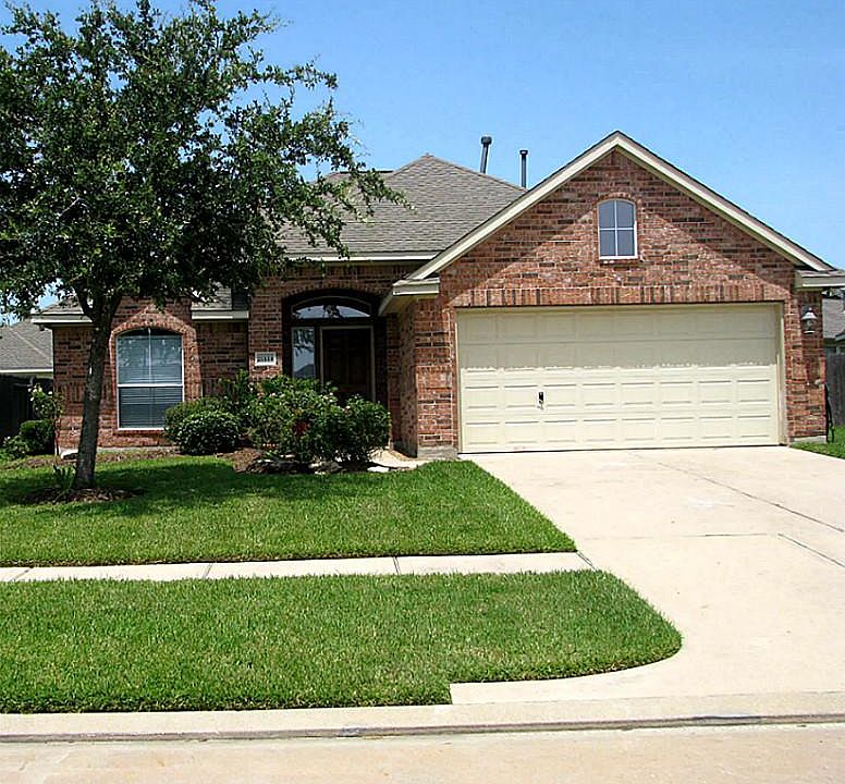 1st image of 20114 Enchanted Rose Ln