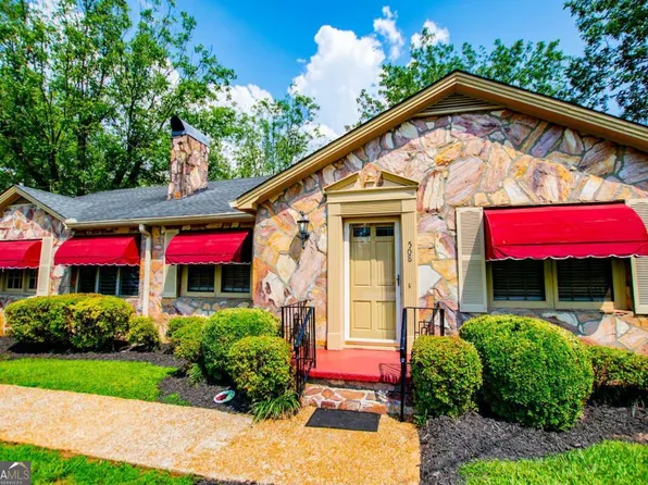 508 E College St, Bowdon, GA 30108