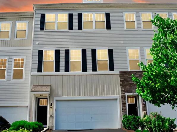 335 Dawson Pl, Downingtown, PA 19335