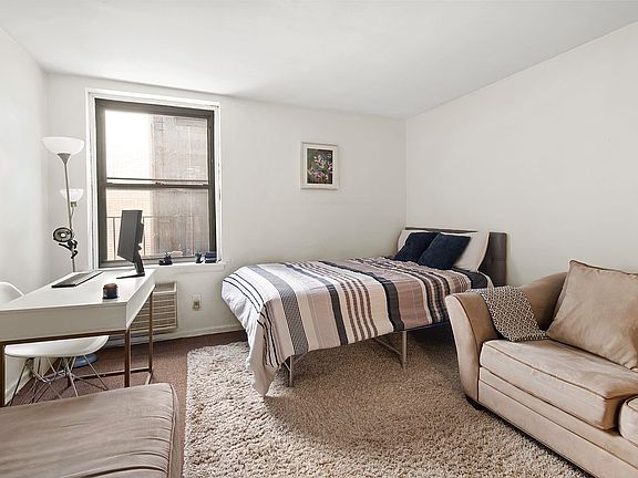 4th image of 649 2nd Ave APT 4G