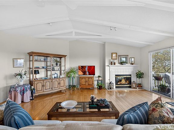 4th image of 11200 Santa Ana Rd