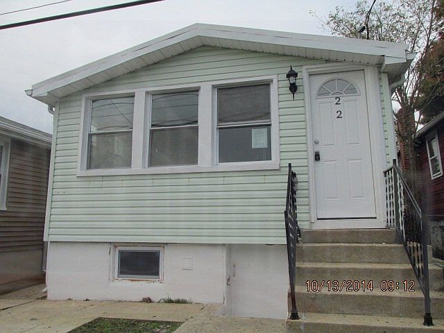 1st image of 22 1/2 A Edgewater Park