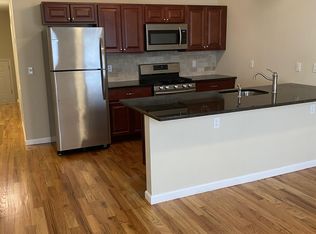 379 New St #1, Newark, NJ