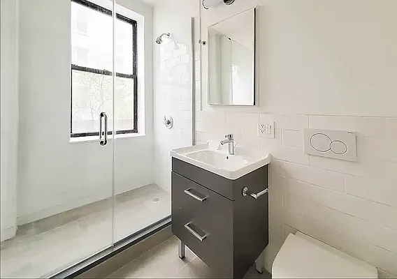 Rented by Brighton Management | media 11