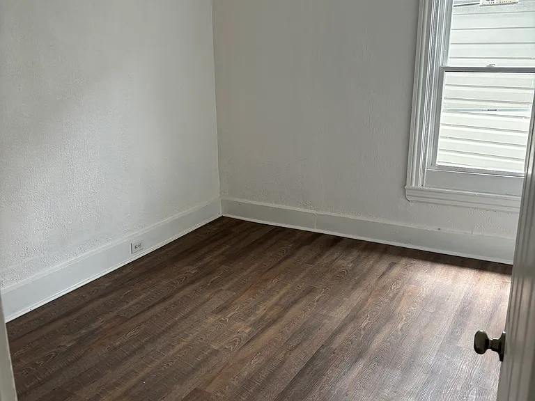 337 Market St #2 — Photo 7