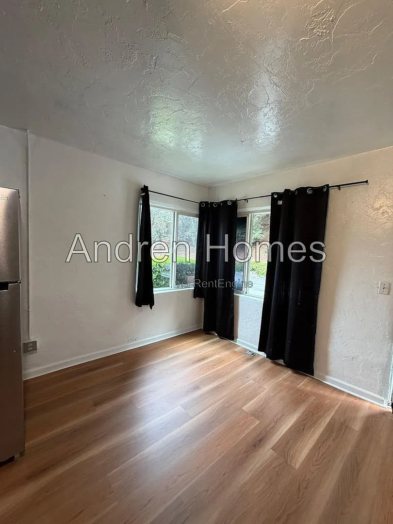 1 bed, 1.0 bath, 320 sqft, $1,450 — Photo 4