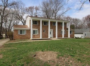 6273 Branch Hill Miamiville Rd, Loveland, OH 45140