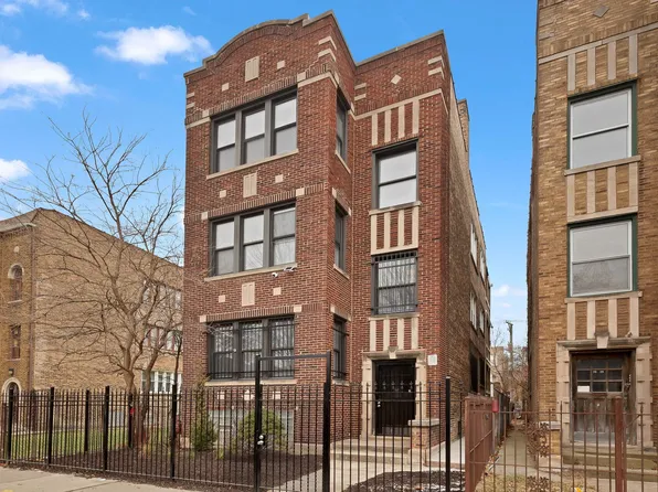 7821 S Yates Blvd, Chicago, IL 60649