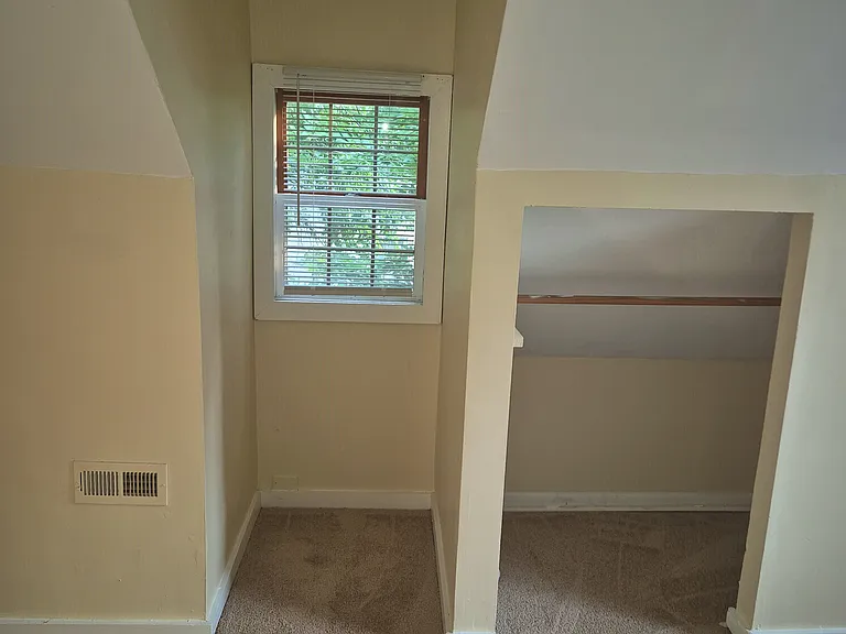 328 N Elder Ave — Photo 16