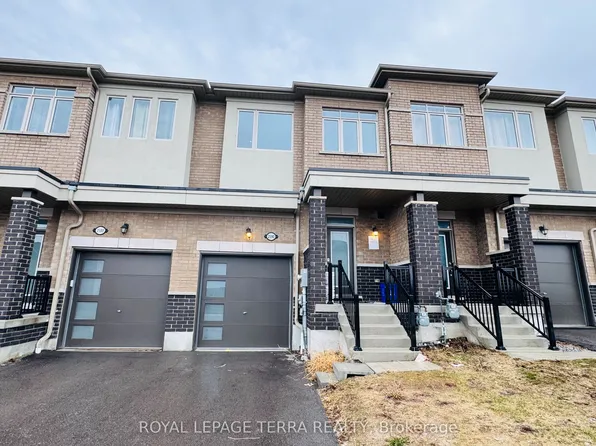 2590 Winter Words Dr, Oshawa, ON L1L 0S9