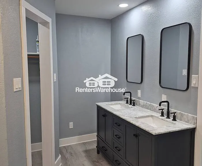 110 Dodgen Trl — Photo 13