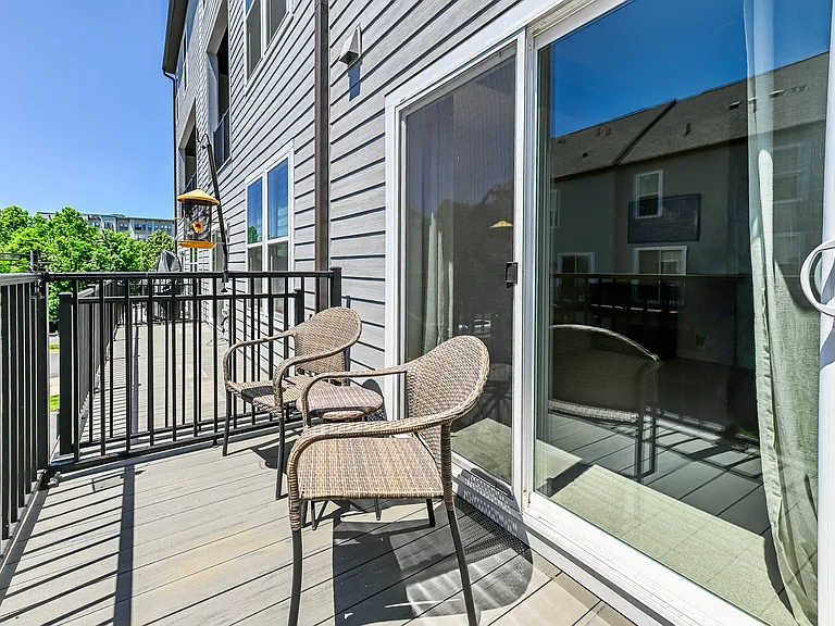 13543 Sayward Blvd — Photo 24