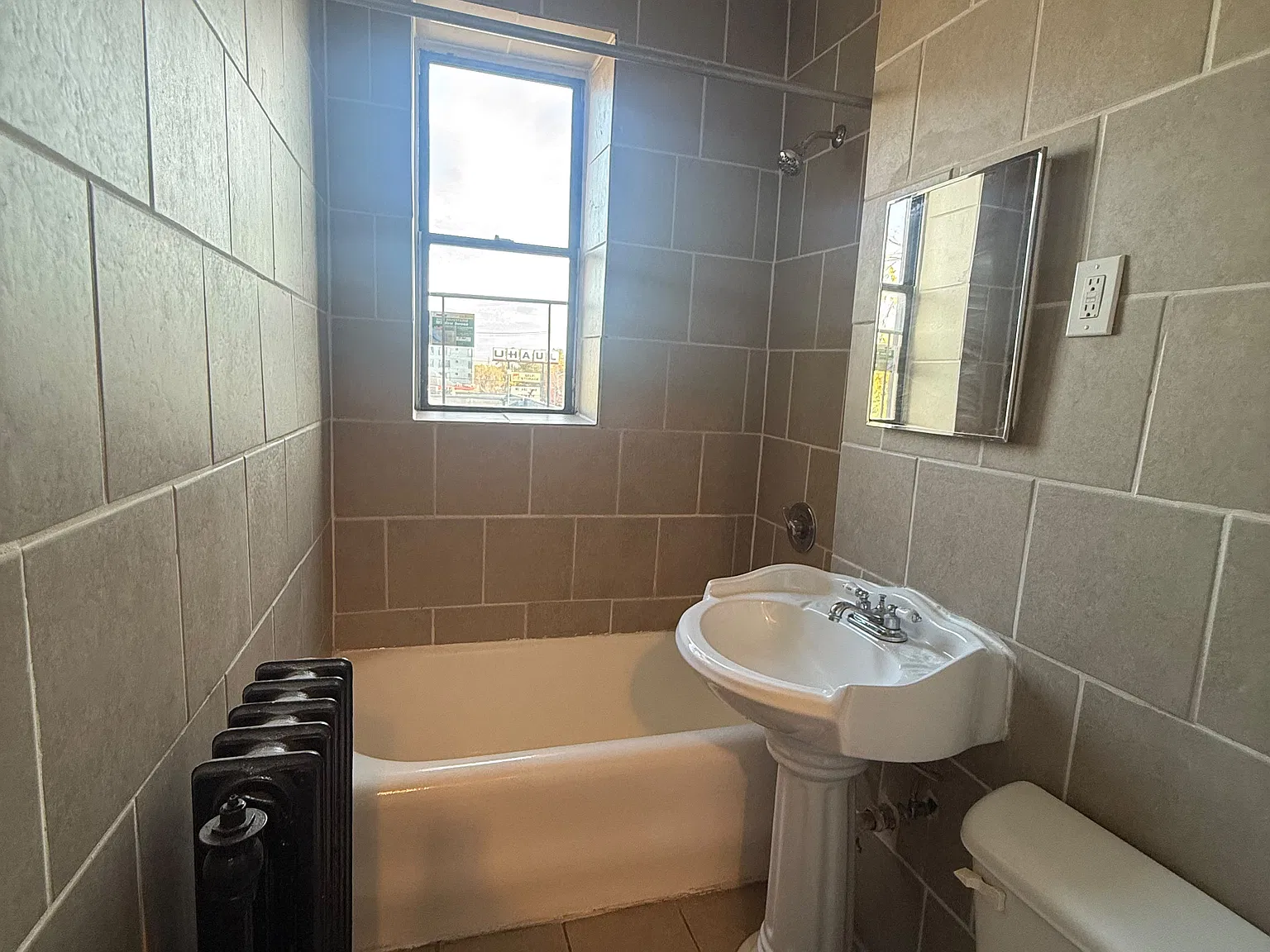 1 bed, $1,495 — Photo 4