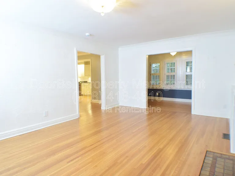 255 E 27th Pl S — Photo 5