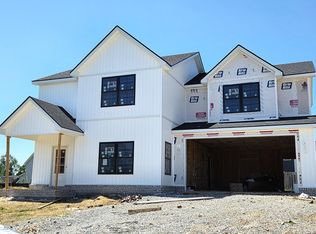 140 Patchen Dr, Nicholasville, KY 40356