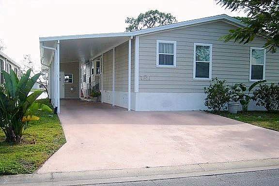 2nd image of 225 Bimini Cay Cir