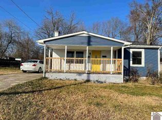 1320 Sycamore St, Murray, KY 42071