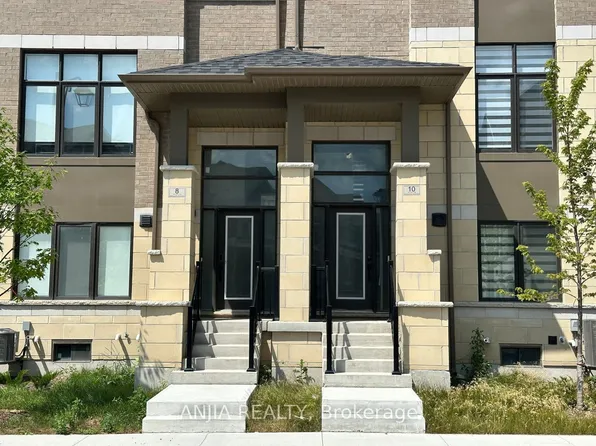 10 Tay Ln, Richmond Hill, ON L4S 0N8