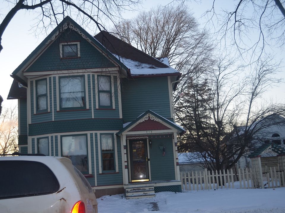 1st image of 512 S Cedar Ave