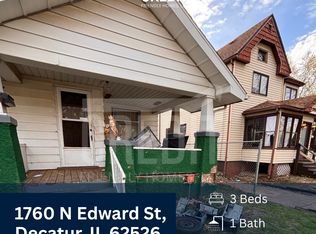 1760 N Edward St, Decatur, IL 62526