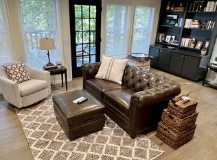 1550 Spalding Dr, Sandy Springs, GA 30350