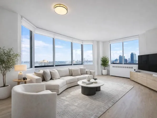 1735 York Ave, New York, NY