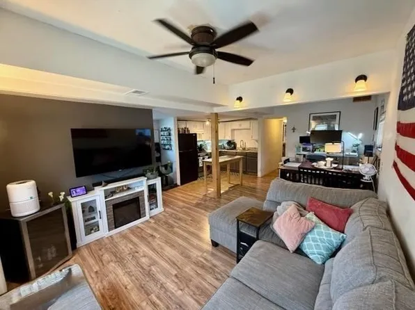 466 Newbury St #27, Danvers, MA 01923