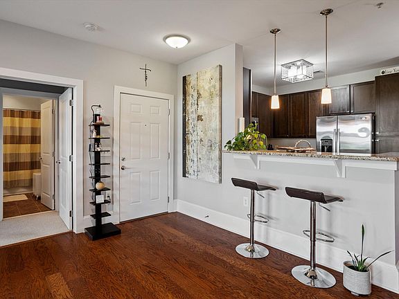 5th image of 601 Finsbury St APT 207