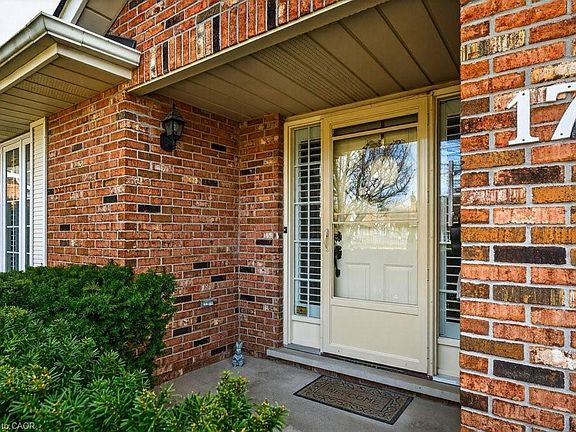 4th image of 2720 Mewburn Rd #17