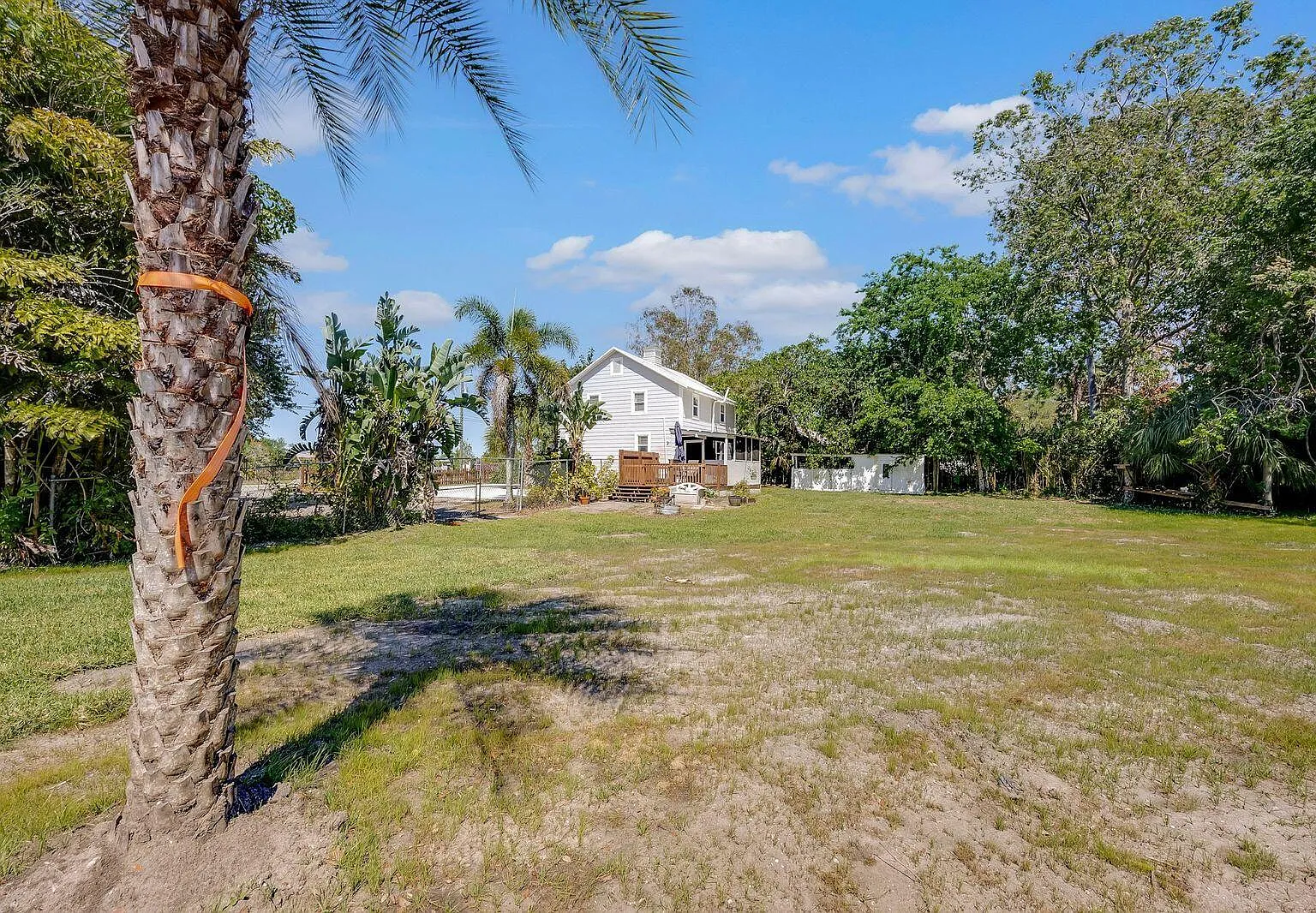 3 bed, 2.0 bath, 1248 sqft, $3,300 — Photo 4