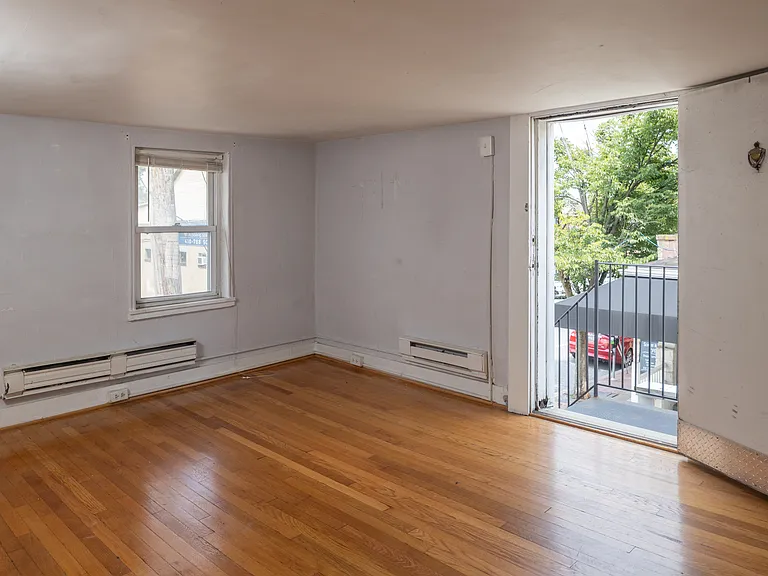 825 Frederick Rd #2 — Photo 1