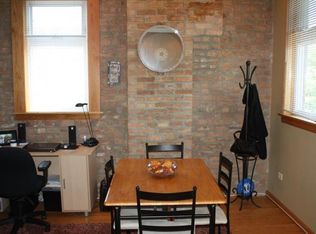 1303 W Flournoy St APT 3R, Chicago, IL 60607