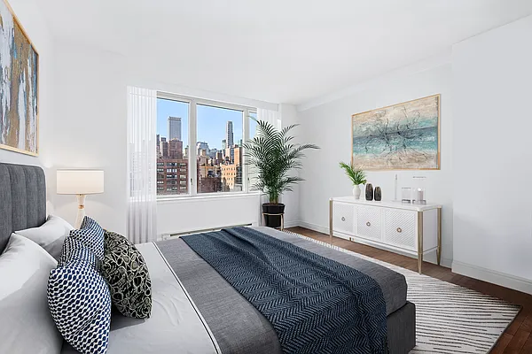 Sold by Compass | media 4