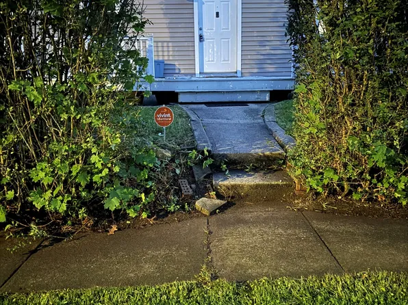 355 Ruth Street, Bridgeport, CT 06606