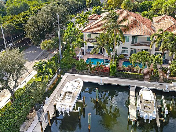 4th image of 1400 Harbour Point Drive