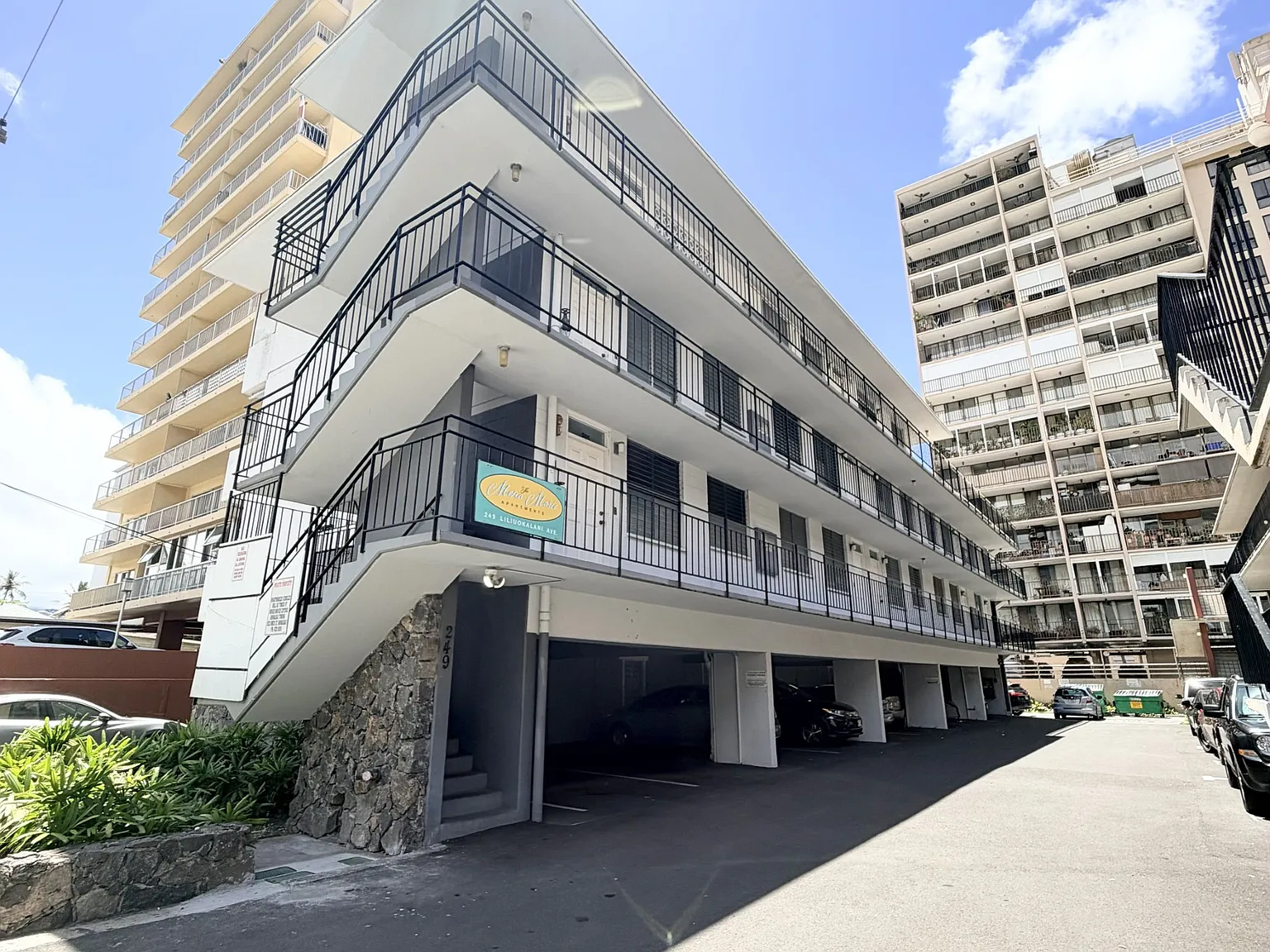 1 bed, 700 sqft, $1,675 — Photo 1