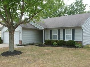 537 Woodfield Cir, Avon, IN