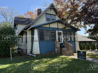 412 Isabella St, Neenah, WI 54956