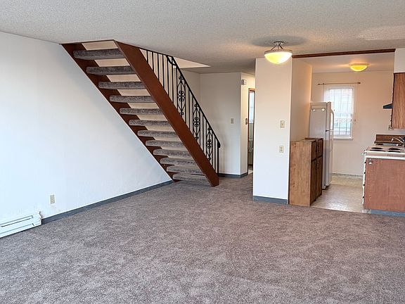 2nd image of 310 Hamilton St APT 6