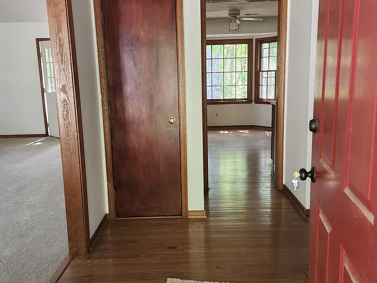 3013 Speeks Dr — Photo 4