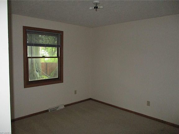 5th image of 7664 Gail Ave
