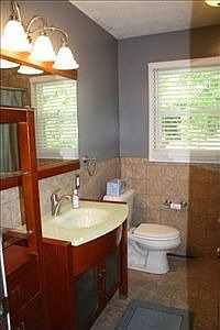 5th image of 4941 N 114th St