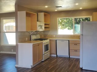 404 14th Ter, Bisbee, AZ 85603