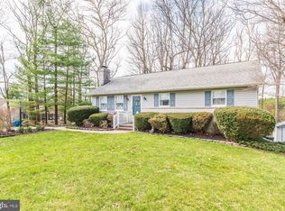 3008 Breezewood Ln, Hampstead, MD 21074