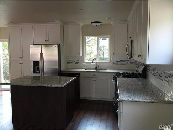 3rd image of 2930 Lakeview Road