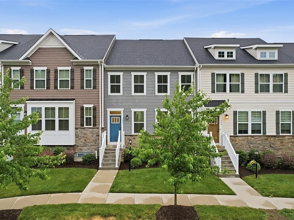 196 Moyer Hill Dr